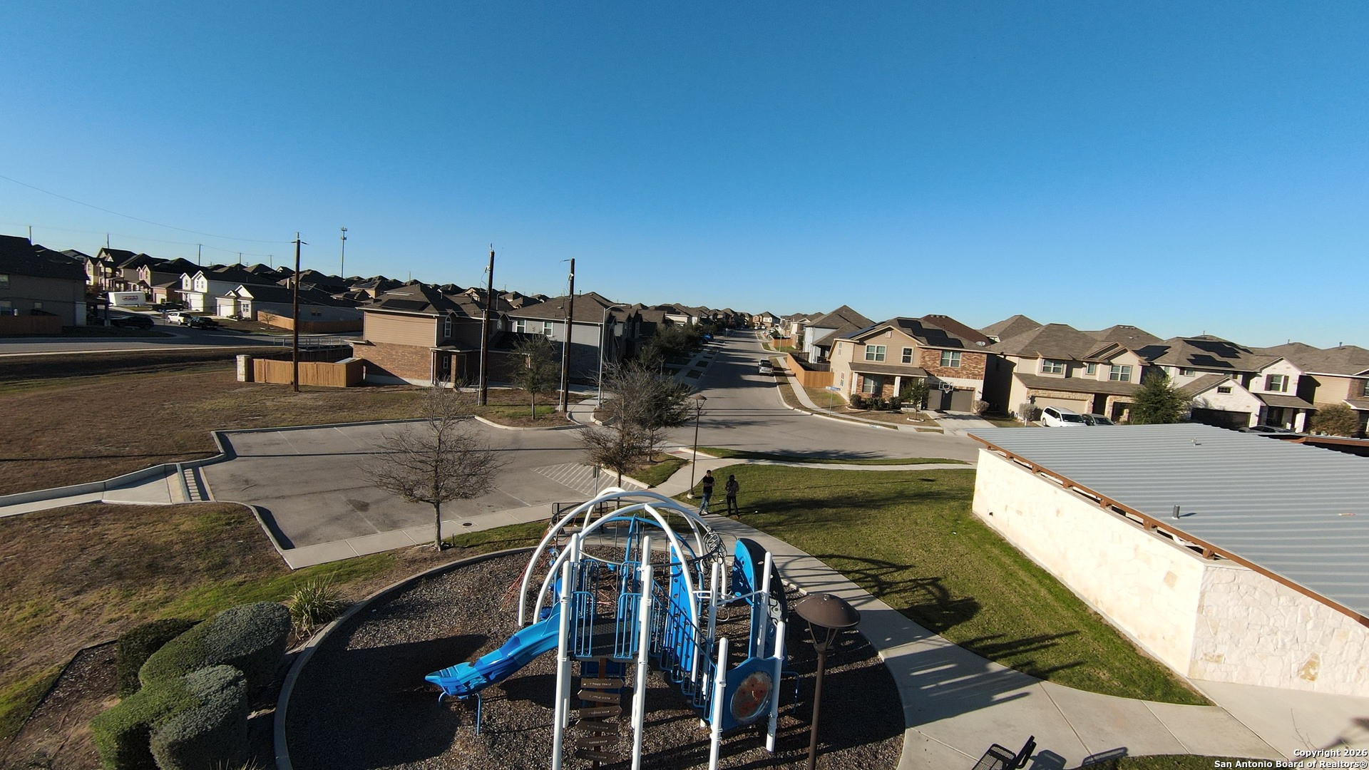 8949 Elizabeth Park Converse, TX 78109 - Photo 29 of 35 a view of a balcony with chairs