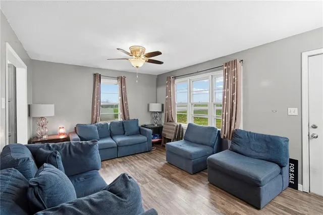 $225,000 | 29402 D Highway, Lawson, MO 64062