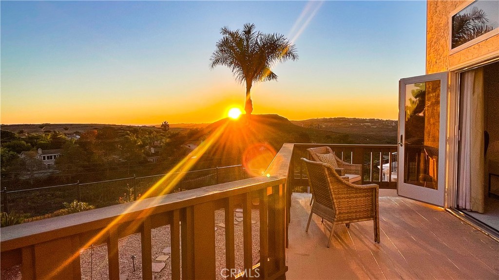 5056 Nighthawk Way Oceanside, CA 92056 - Photo 4 of 54