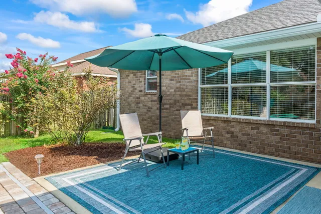 a picture of a bathroom sink