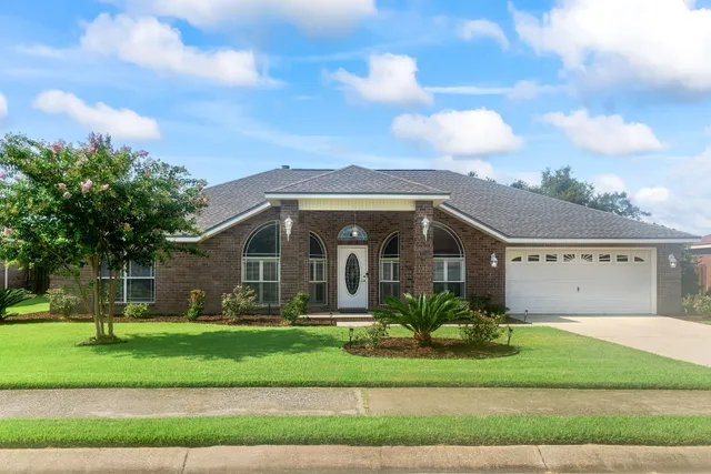 $569,000 | 1530 Woodlawn Way, Gulf Breeze, FL 32563