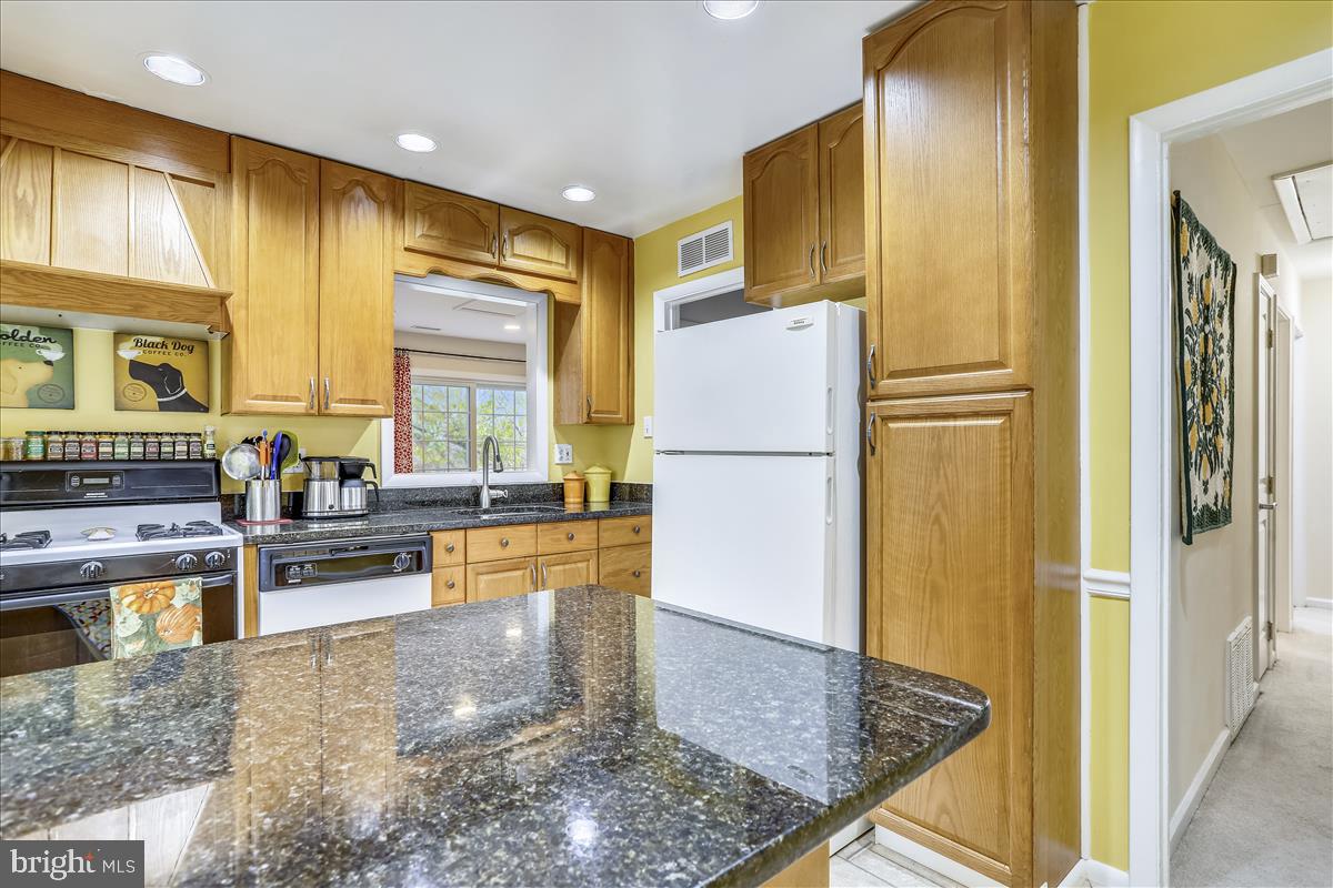 3016 Edgewood Road Kensington, MD 20895 - Photo 22 of 37 Gallery Image 22