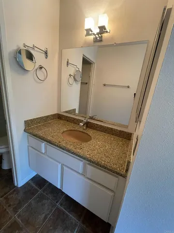 $4,000 | 1612 Bridgeview Drive, San Diego, CA 92105