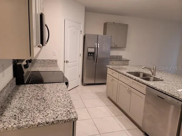 $2,500 | 376 Tanglewood Drive, Davenport, FL 33896