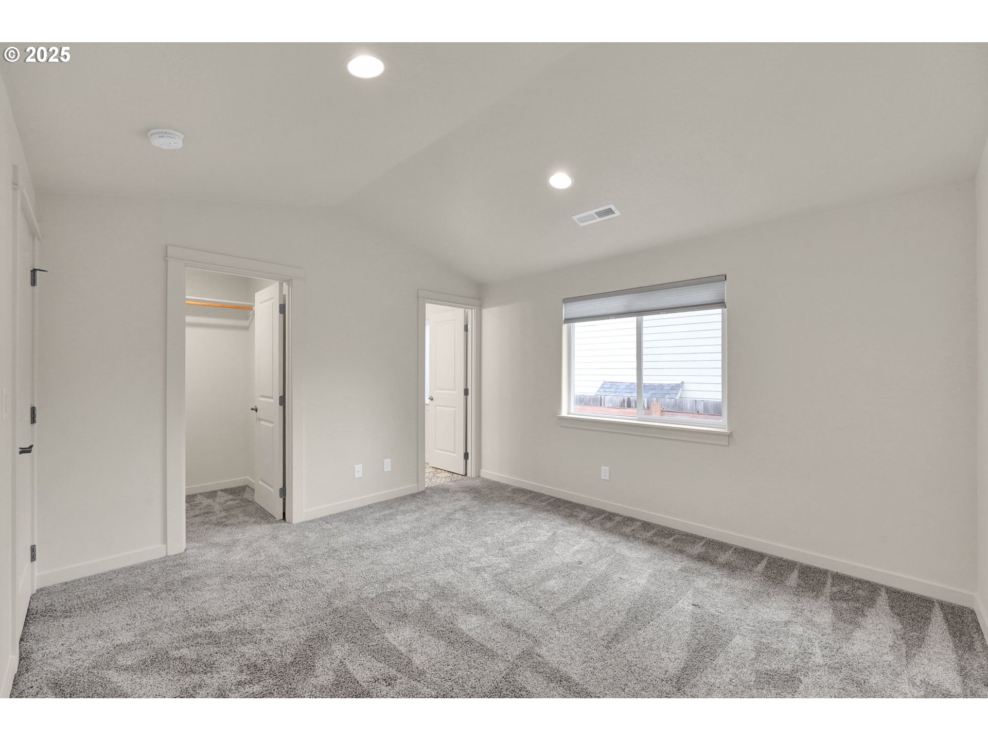 1632 Dotie Drive Springfield, OR 97477 - Photo 14 of 29 a view of an empty room with a window