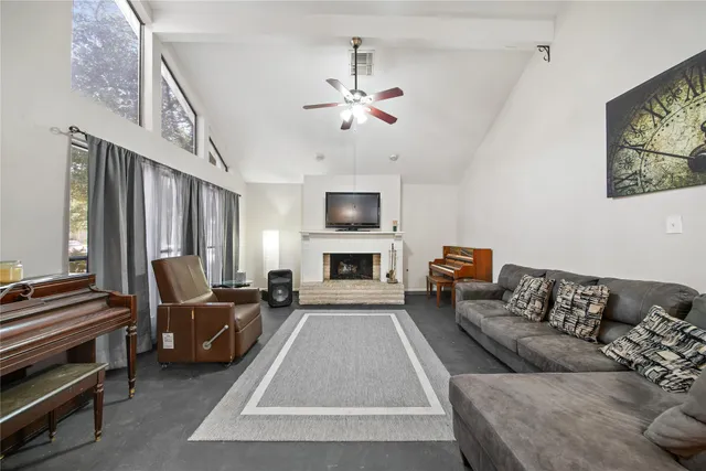 $263,000 | 6122 Gallant Forest Drive, Houston, TX 77088