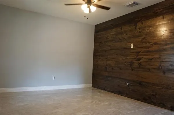 $1,990 | 4222 Cicada Lane, Houston, TX 77039