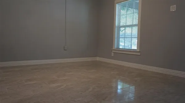 $1,990 | 4222 Cicada Lane, Houston, TX 77039