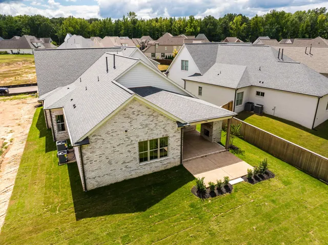 $738,010 | 65 Magnolia Rdg Drive, Rossville, TN 38066