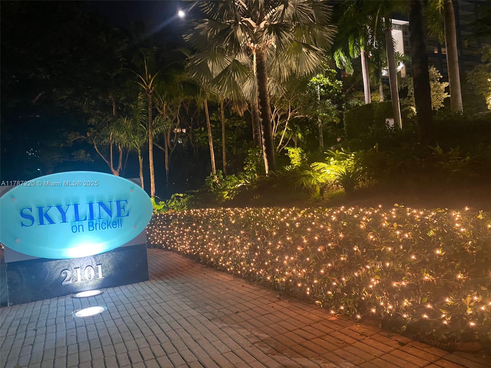2101 Brickell Avenue, Unit 502 Miami, FL 33129 - Photo 6 of 24
