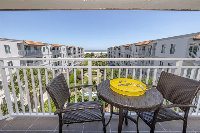 $829,000 | 1440 Ocean Boulevard, Unit 420, St. Simons Island, GA 31522