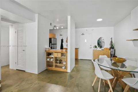 $372,000 | 1200 West Avenue, Unit 819, Miami Beach, FL 33139