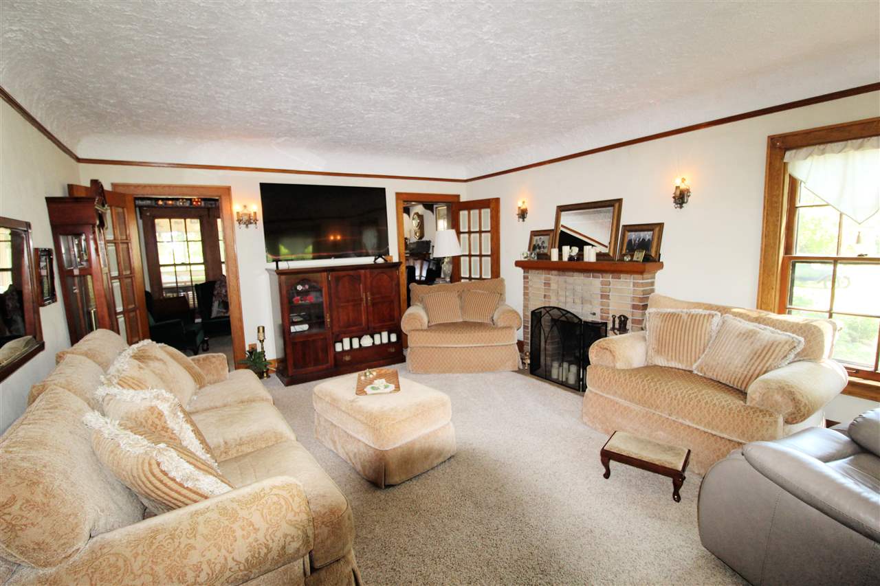 8236 Corunna Road Flint, MI 48532 - Photo 12 of 33