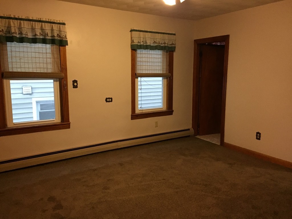 79 Grant Street Fall River, MA 02721 - Photo 5 of 30 Gallery Image 5