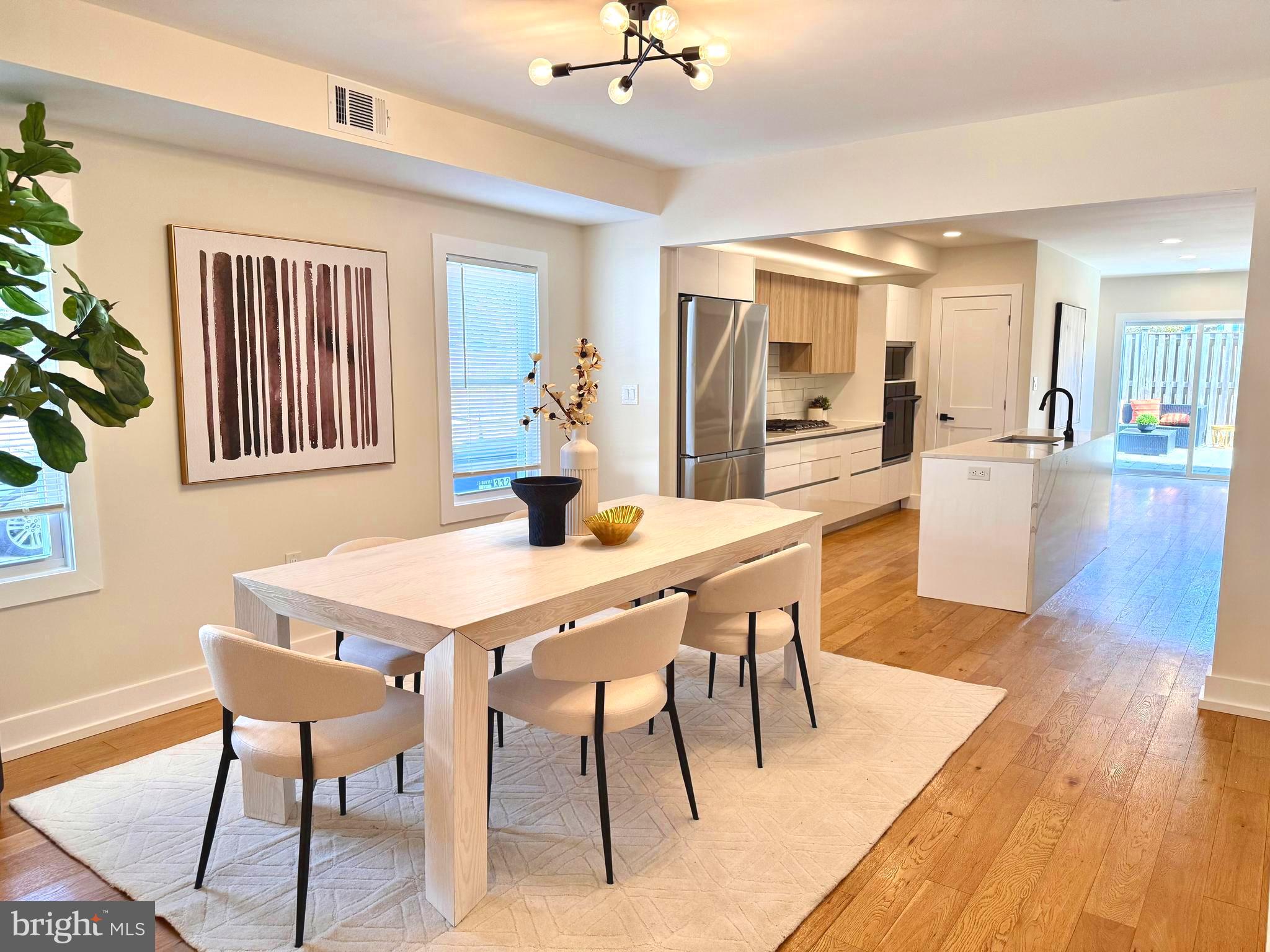 310 South Alfred Street Alexandria, VA 22314 - Photo 12 of 63