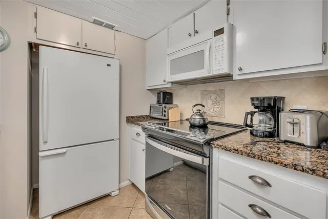 $545,000 | 1524 Wood Avenue, Unit 214, St. Simons Island, GA 31522