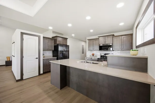 $549,622 | 6230 21st Street South, Fargo, ND 58104