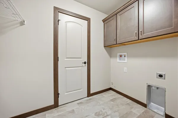 $549,622 | 6230 21st Street South, Fargo, ND 58104