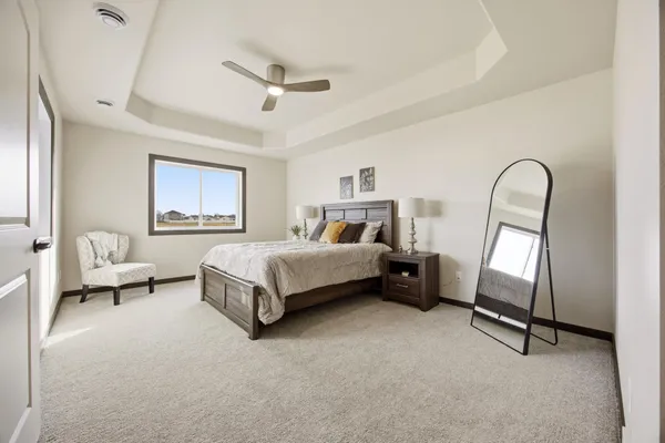 $549,622 | 6230 21st Street South, Fargo, ND 58104