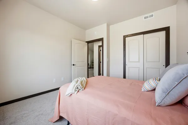 $549,622 | 6230 21st Street South, Fargo, ND 58104