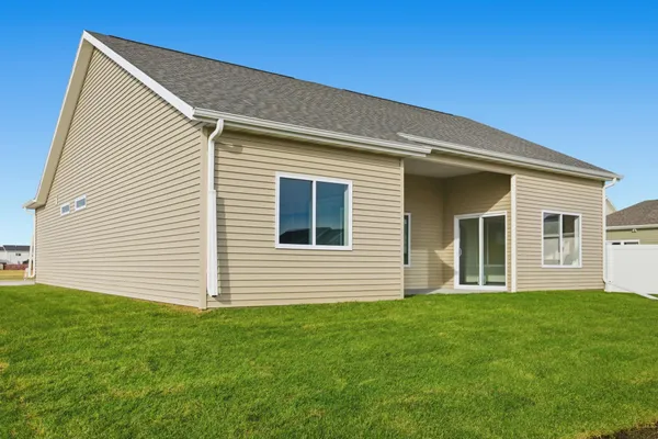 $549,622 | 6230 21st Street South, Fargo, ND 58104