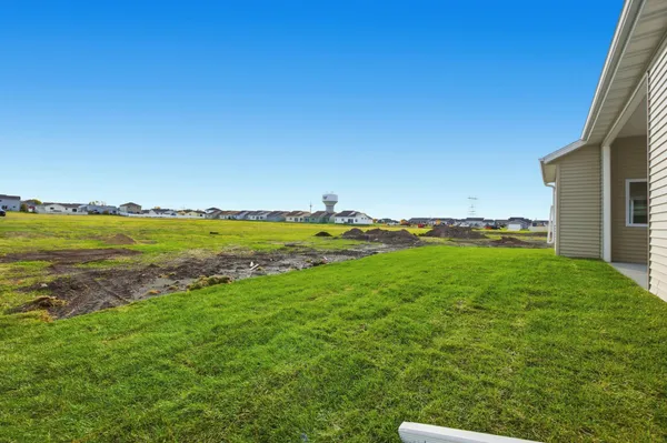 $549,622 | 6230 21st Street South, Fargo, ND 58104