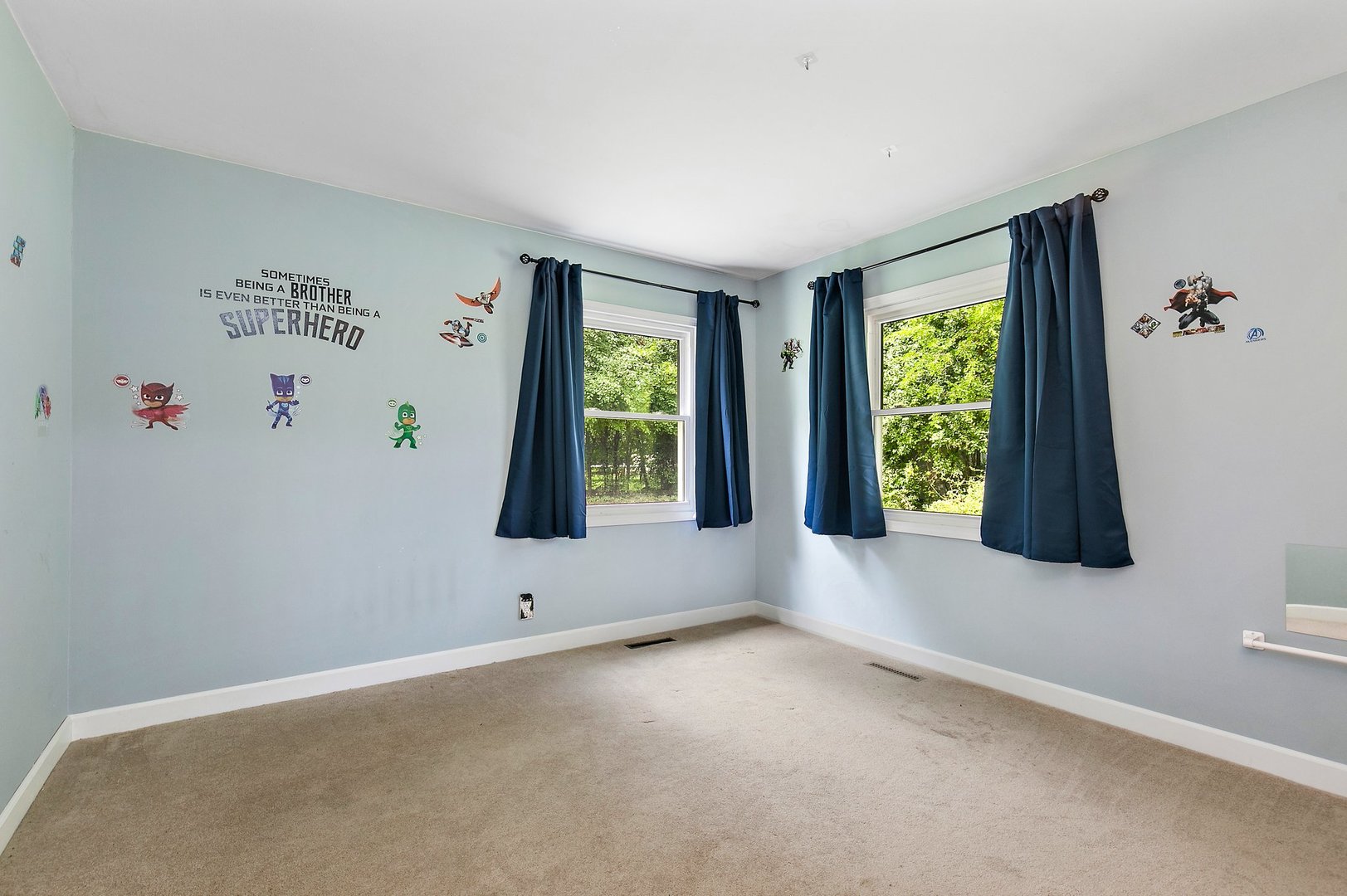 1026 Oak Ridge Road Carpentersville, IL 60110 - Photo 17 of 25 a view of an empty room with a window
