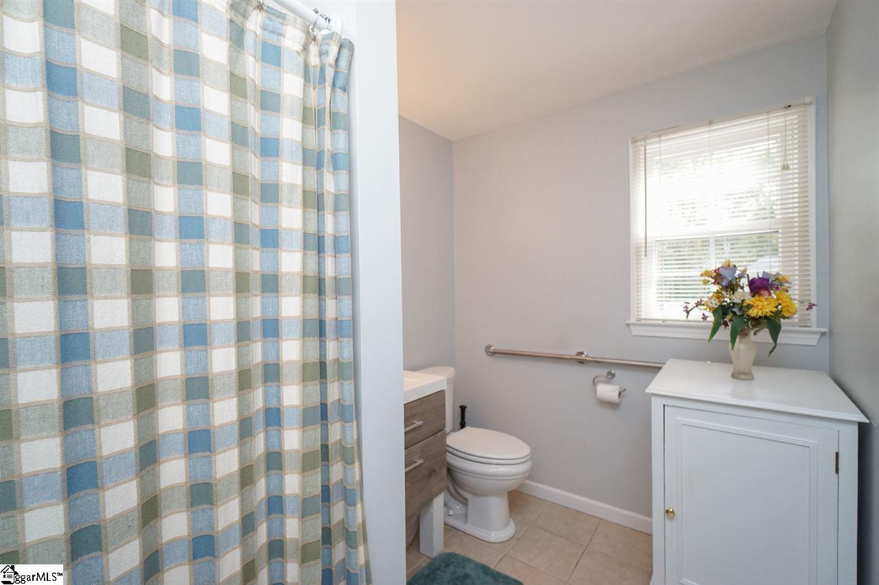 6015 State Park Road Travelers Rest, SC 29690 - Photo 26 of 34 Gallery Image 26