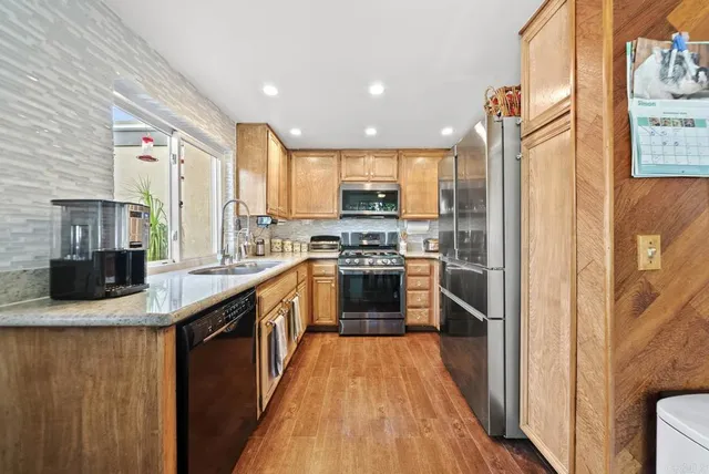 $680,000 | 141 Cerco Rosado, San Marcos, CA 92069