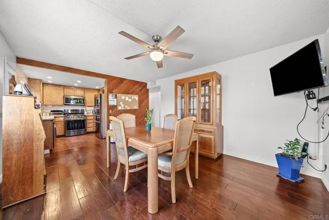 $680,000 | 141 Cerco Rosado, San Marcos, CA 92069