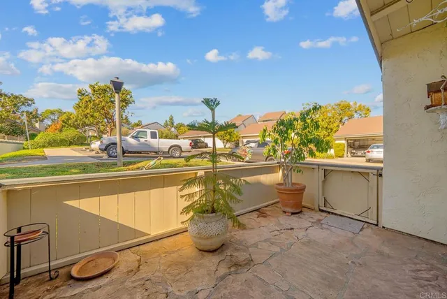 $680,000 | 141 Cerco Rosado, San Marcos, CA 92069