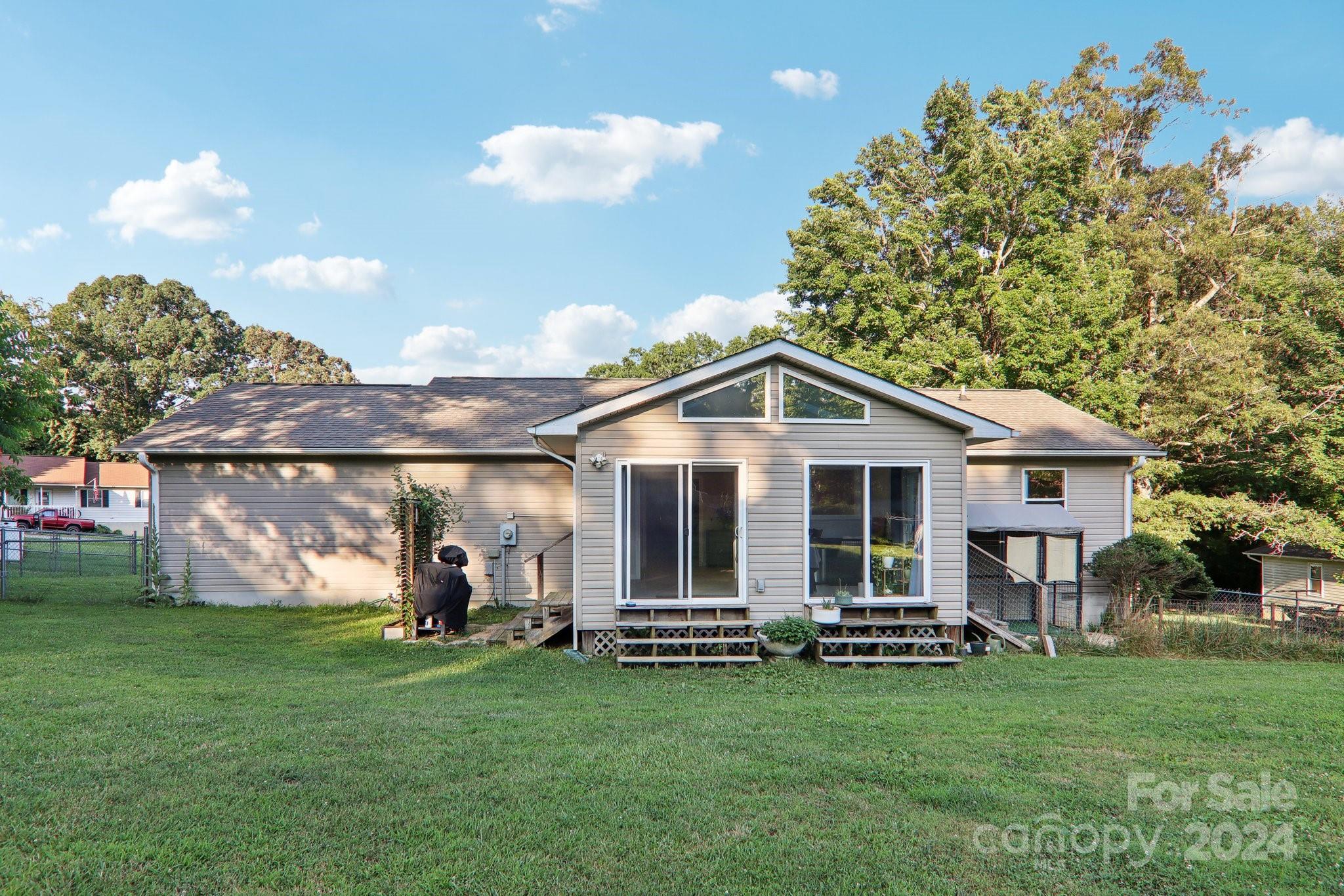 311 Hunters Ridge Road Mills River, NC 28759 - Photo 40 of 45 Gallery Image 40