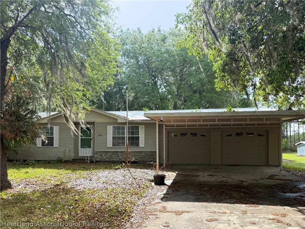 5719 Wolf Lake Road Sebring, FL 33875 - Photo 1 of 17 Gallery Image 1