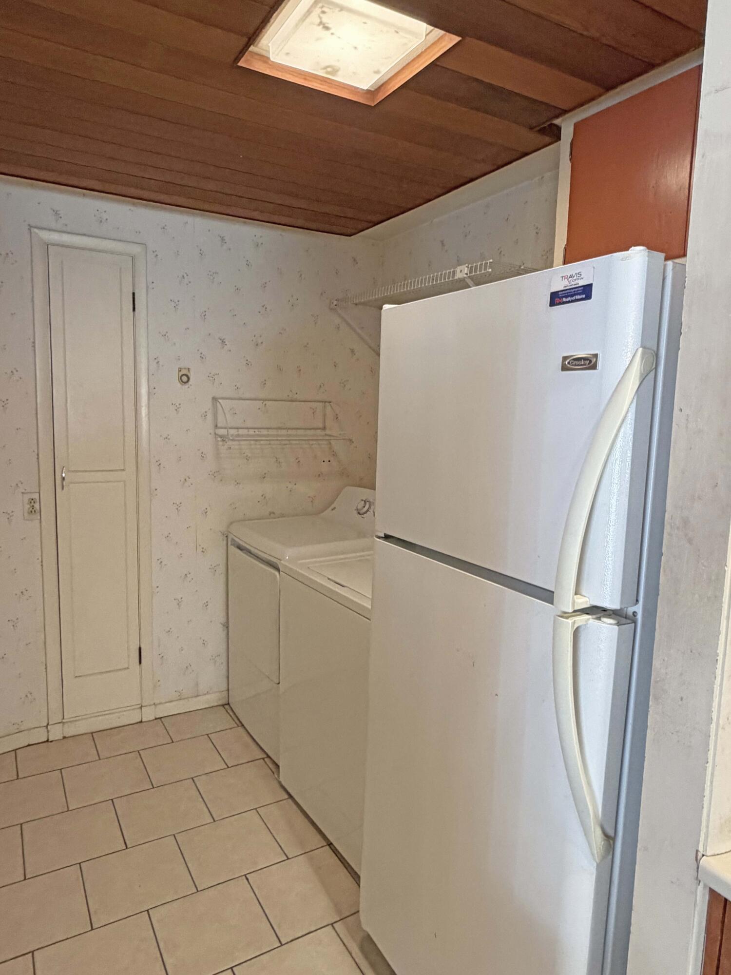 685 Main Road Holden, ME 04429 - Photo 18 of 45 2h