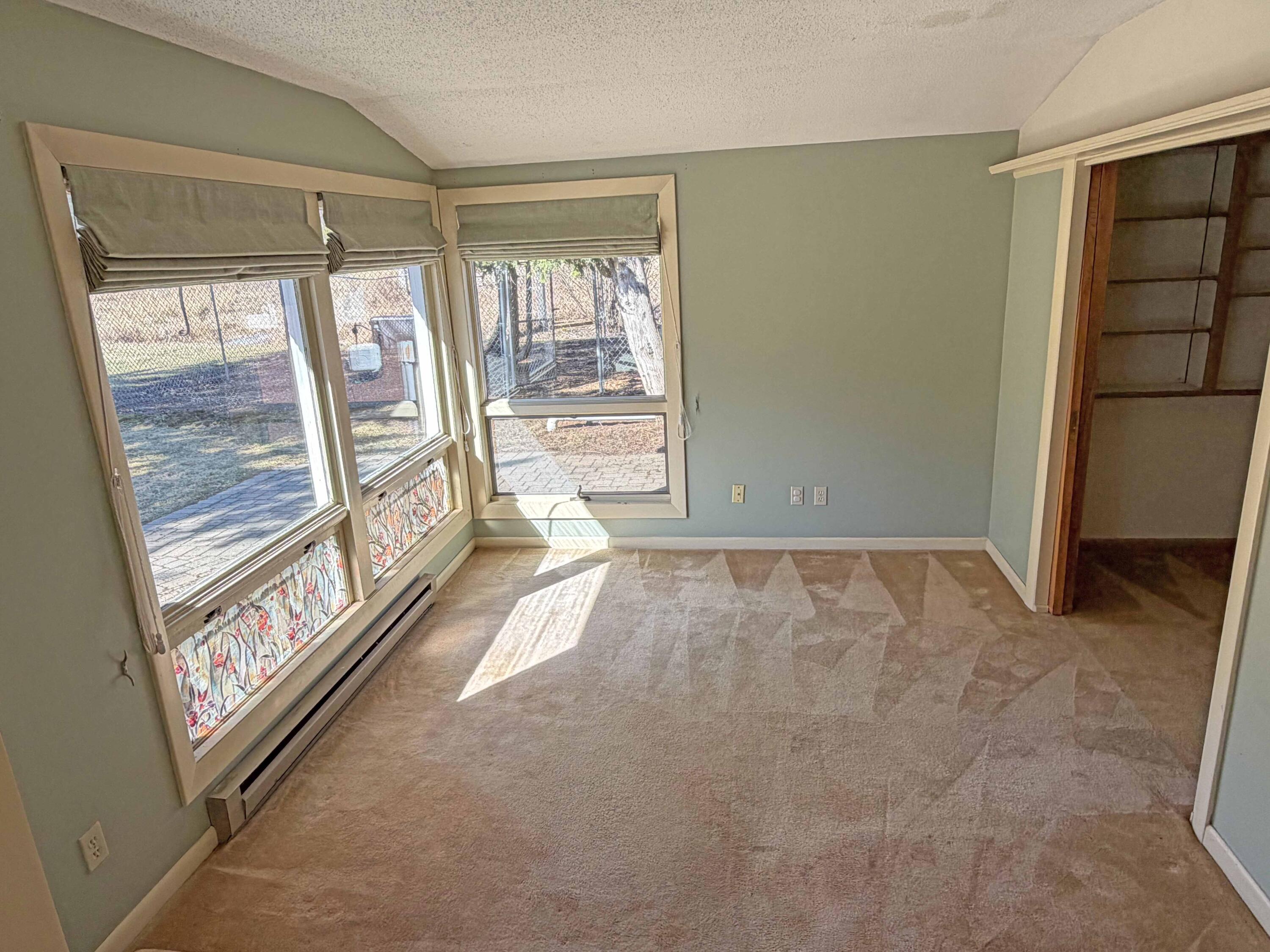 685 Main Road Holden, ME 04429 - Photo 20 of 45 2j