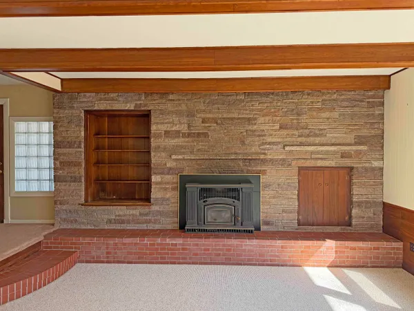 $559,000 | 685 Main Road, Holden, ME 04429