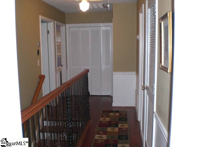 9 Heatherbrook Road Greenville, SC 29615 - Photo 9 of 21 Gallery Image 9