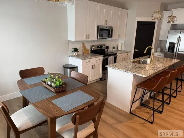 $399,000 | 621 Jeanine Drive, Sugar City, ID 83448