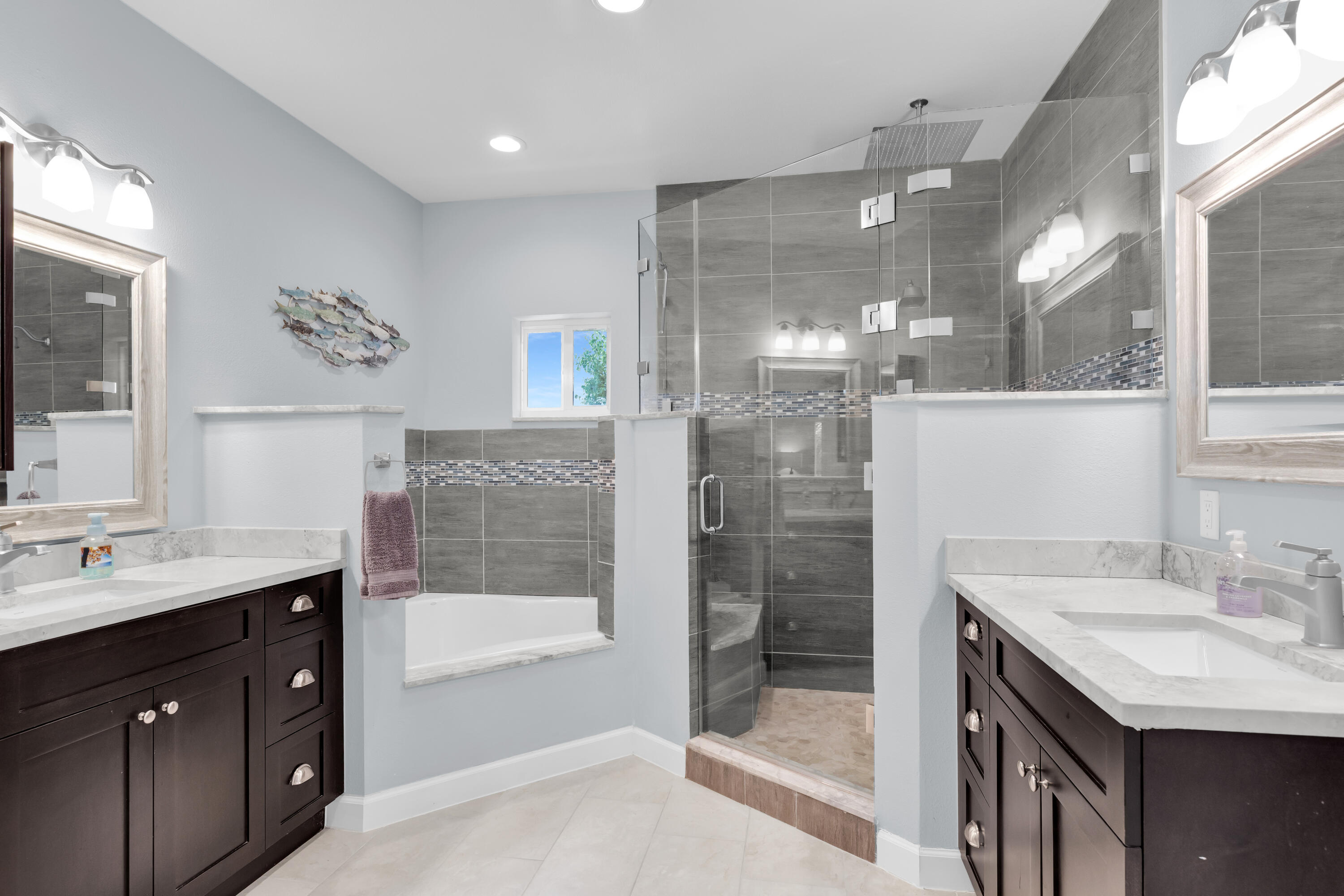 417 3rd Street Key Largo, FL 33037 - Photo 19 of 64 18