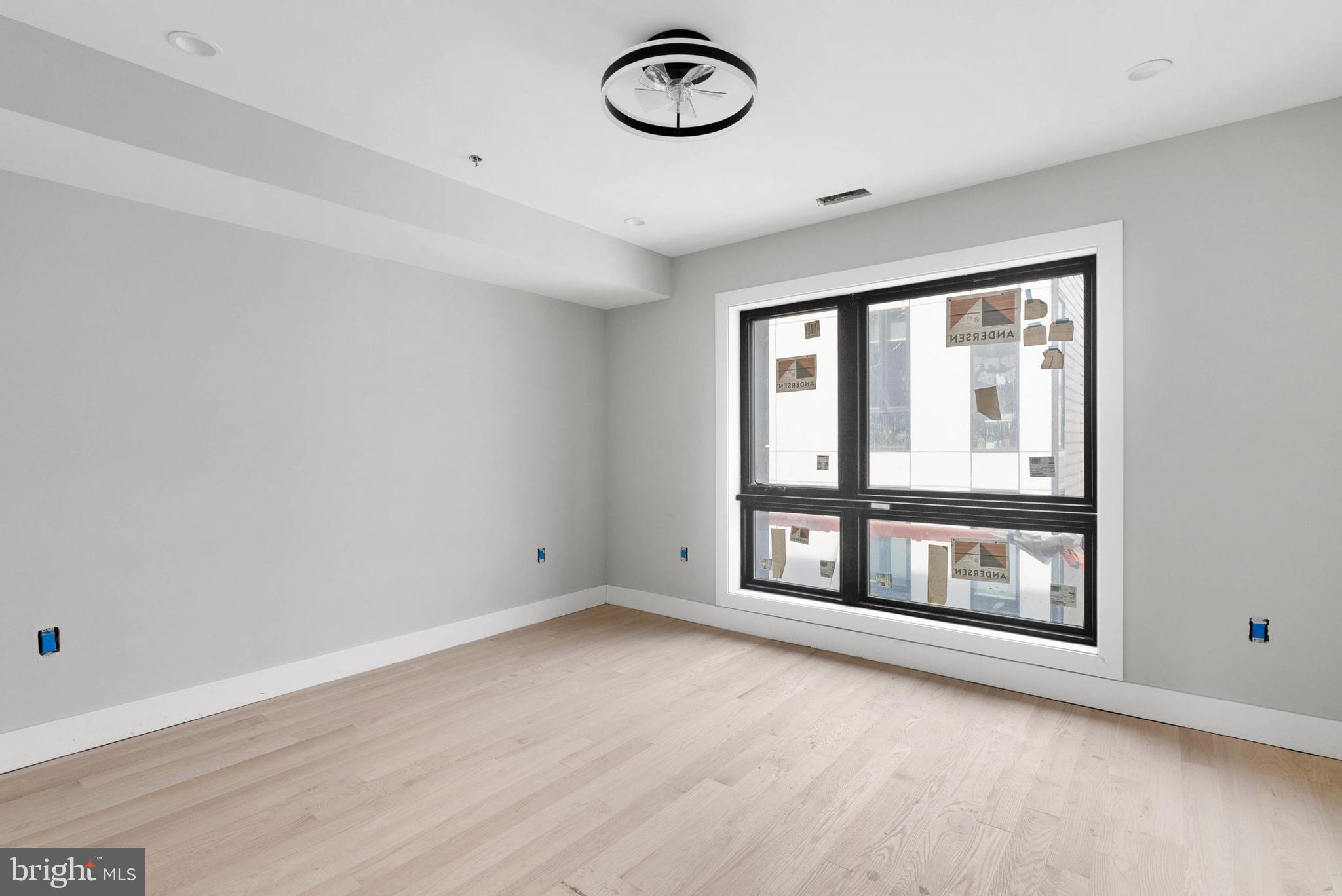 830 Cameron Street Philadelphia, PA 19130 - Photo 5 of 18 an empty room with window