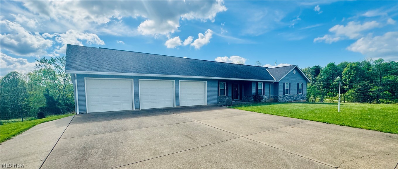 2533 Oak Hill Road Cutler, OH 45724 - Photo 1 of 37