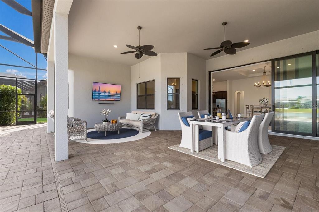 712 Sigsbee Loop Sarasota, FL 34240 - Photo 5 of 59