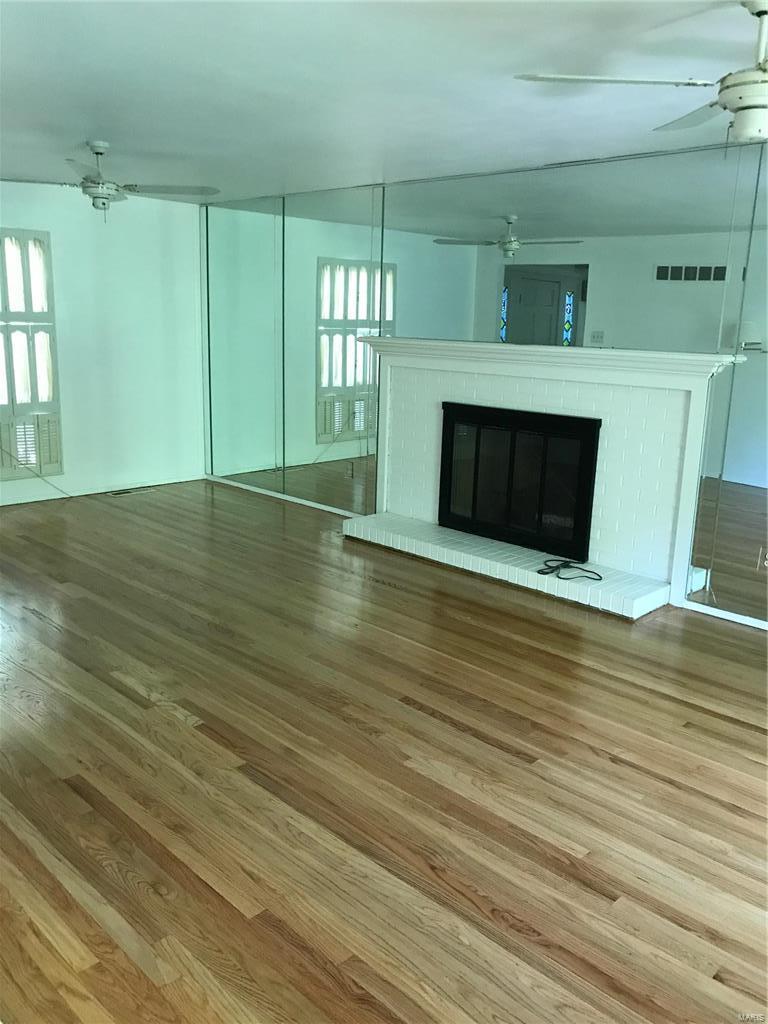 812 Culloden Road St. Louis, MO 63122 - Photo 3 of 17