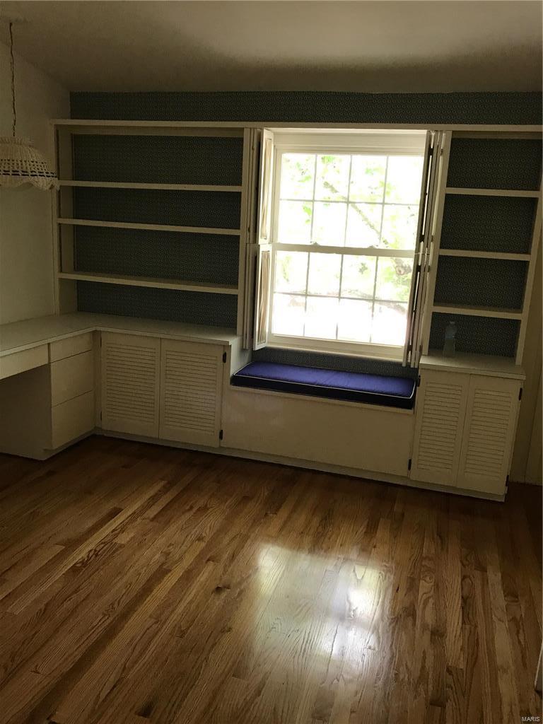 812 Culloden Road St. Louis, MO 63122 - Photo 7 of 17