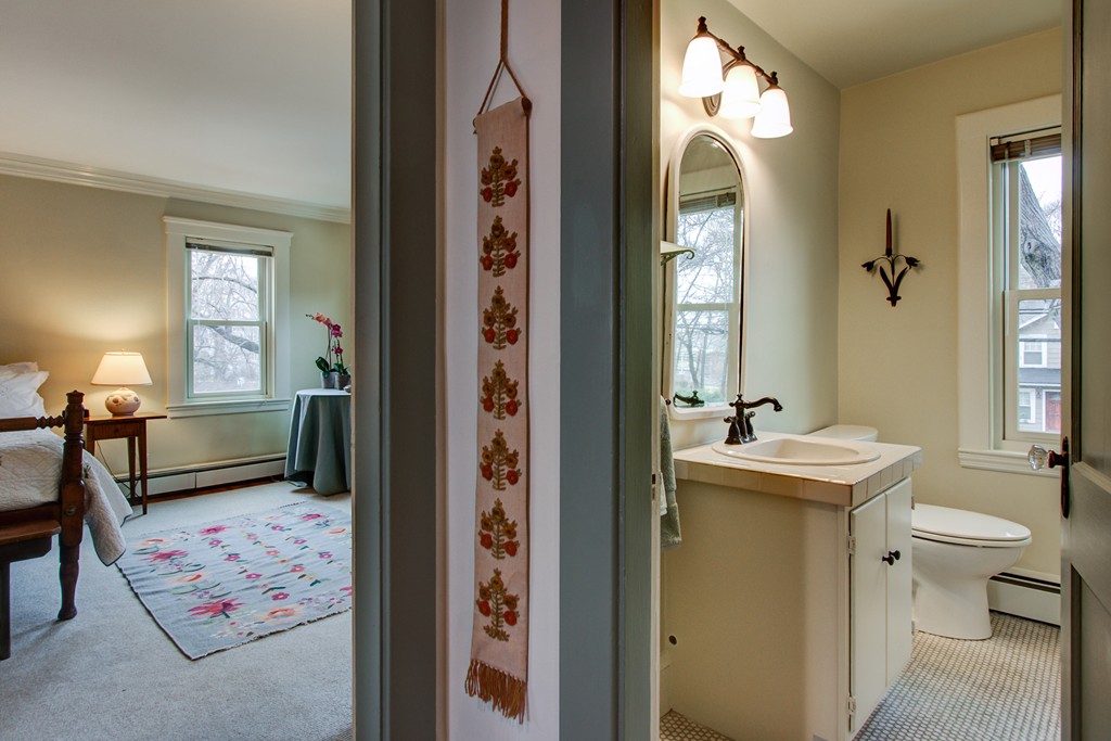 121 Warren Road Framingham, MA 01702 - Photo 23 of 30 Gallery Image 23