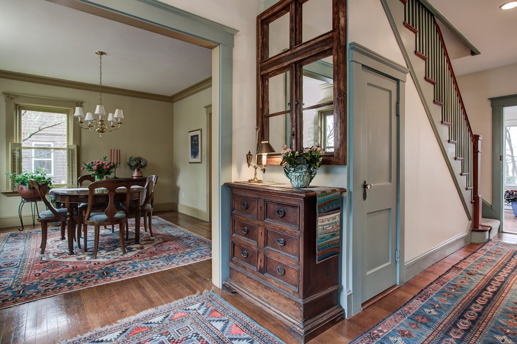 121 Warren Road Framingham, MA 01702 - Photo 8 of 30 Gallery Image 8