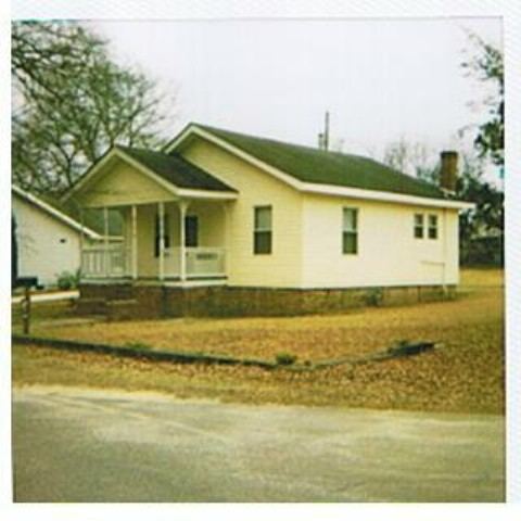 124 Park Street Rockingham, NC 28379 - Photo 1 of 1 Primary Photo