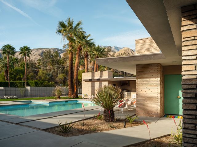 $2,750,000 | 574 West Mariscal Road, Palm Springs, CA 92262