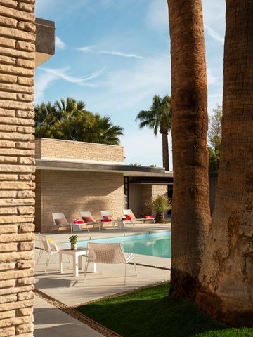 $2,750,000 | 574 West Mariscal Road, Palm Springs, CA 92262