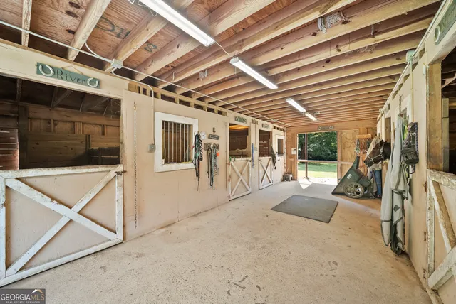 $1,150,000 | 2055 Smyrna Road Southwest, Conyers, GA 30094